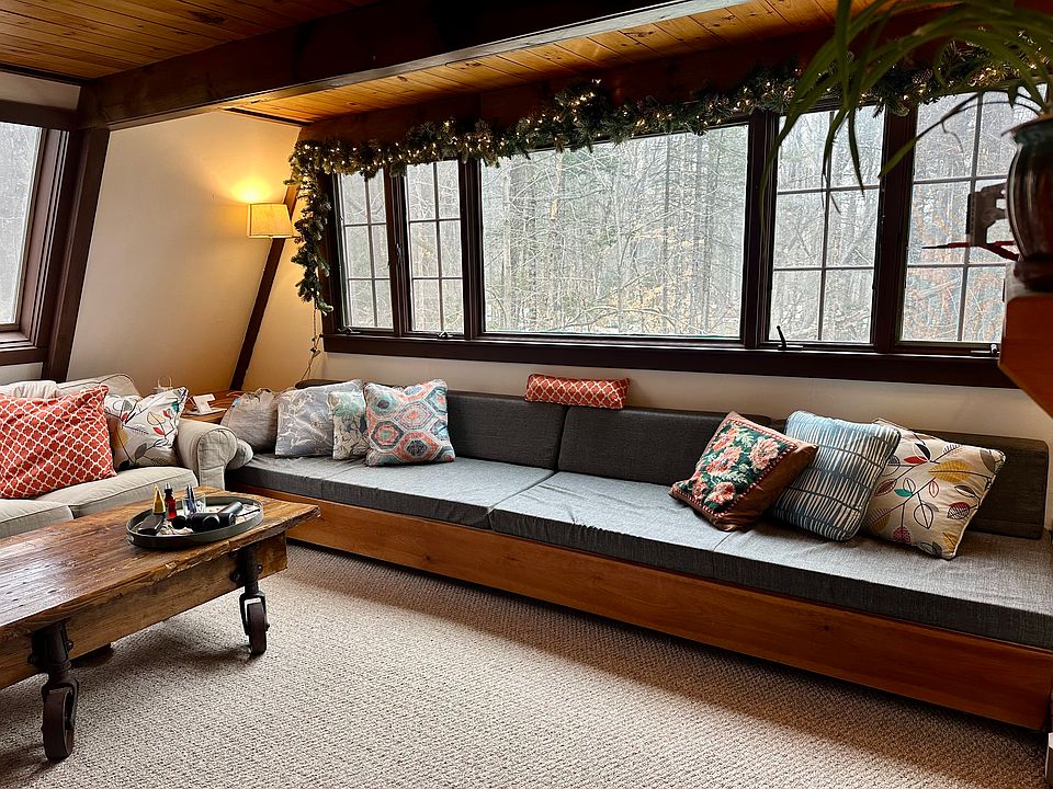 Lots of windows for plenty of natural light