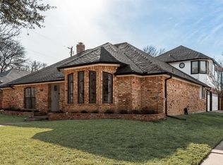 6621 Townlake Cir, Arlington, TX 76016