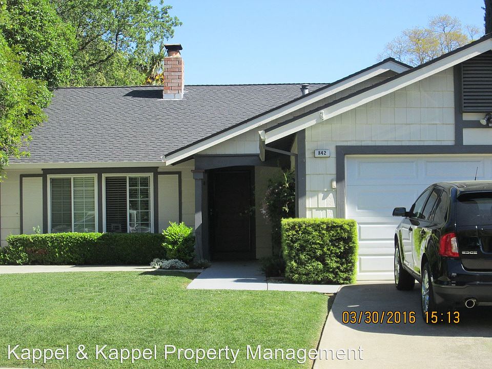 1st image of 842 Arbor Oaks Dr