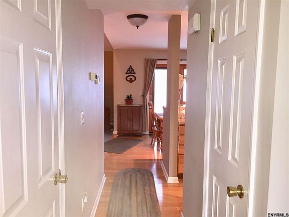 2nd image of 1118 Spearhead Dr