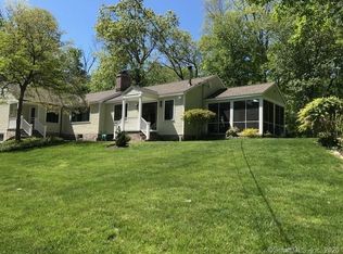 7 Woodcock Ln, Westport, CT 06880
