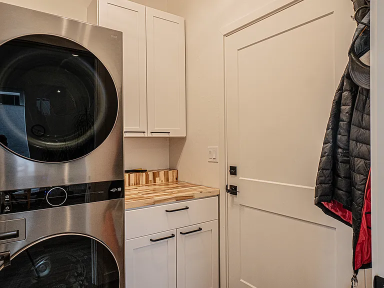256 Rockfellow Pl — Photo 29