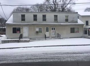 36 Vineyard Ave, Highland, NY 12528