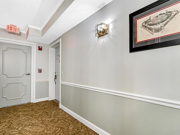 5th image of 450 W Adams Ave APT 28