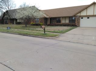 1704 E Reno St, Broken Arrow, OK 74012