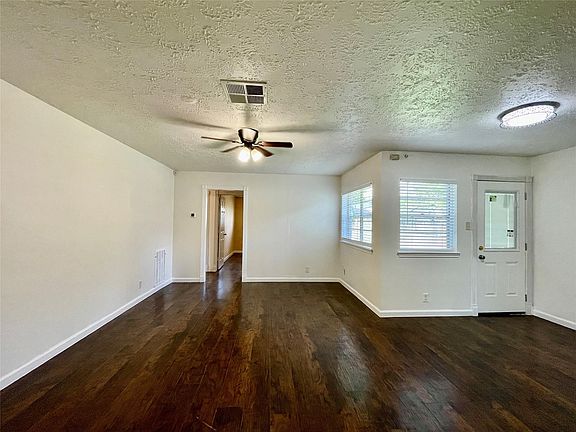 5th image of 5375 Little John Ln
