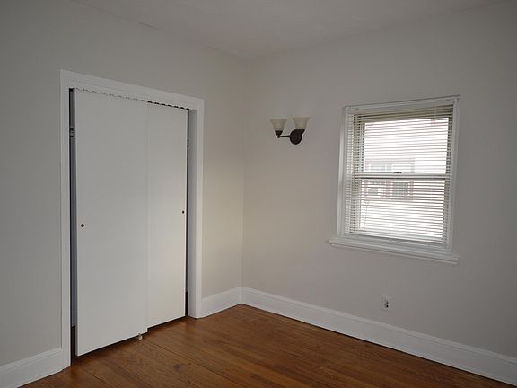 4th image of 43 Bradford St Floor 2