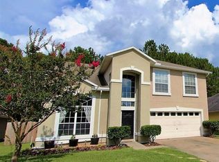 933 Hyannis Port Dr, Jacksonville, FL 32225