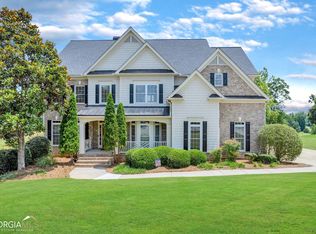 6092 Golf View Xing, Locust Grove, GA 30248