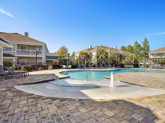 3rd image of 6190 Girby Rd #1911