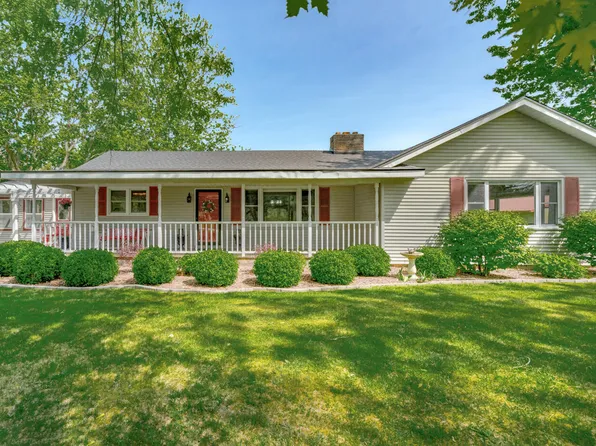 13389 E C Ave, Hickory Corners, MI 49060