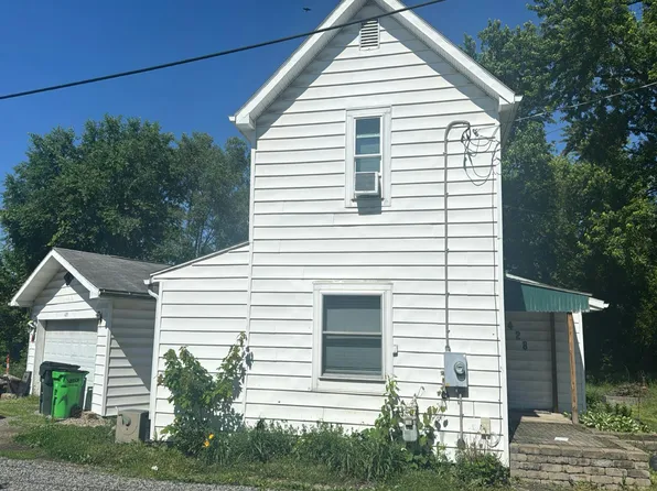 428 Main St, Dover, OH 44622