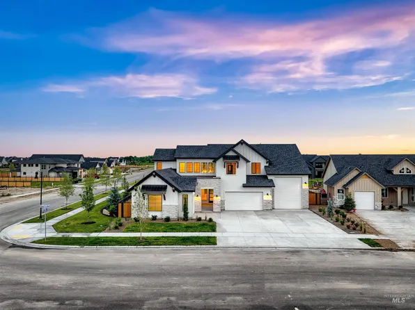 14280 N Goldfinch Ave, Boise, ID 83714