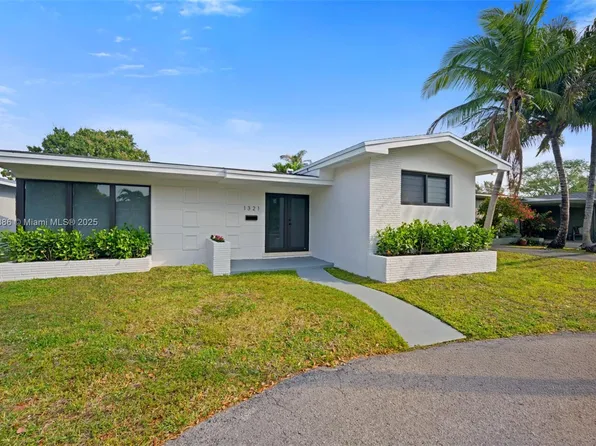 1321 NE 173rd St, North Miami Beach, FL 33162