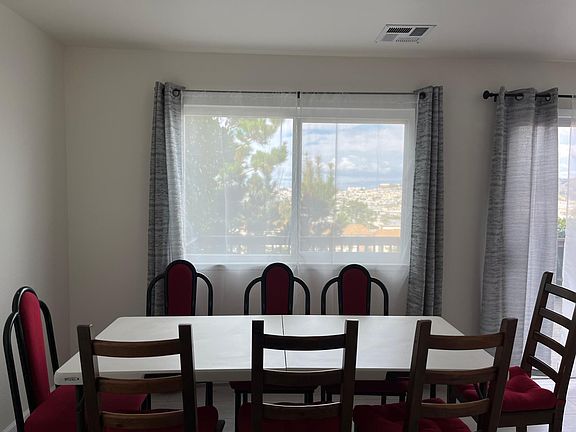 4th image of 178 Saint Michaels Ct