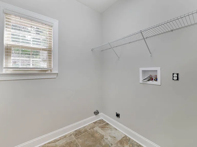 7950 Chianti Way — Photo 27