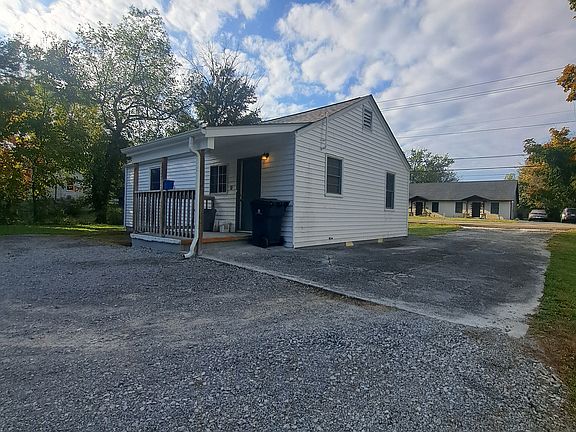 3rd image of 5112 Schubert Rd