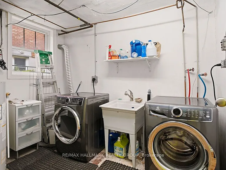 34 Lavergne St #3 — Photo 21
