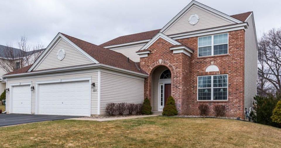 1st image of 1629 Oakbrooke Dr