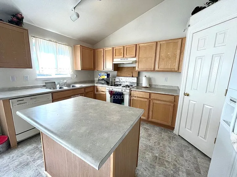 6326 Grand Mesa Dr — Photo 5