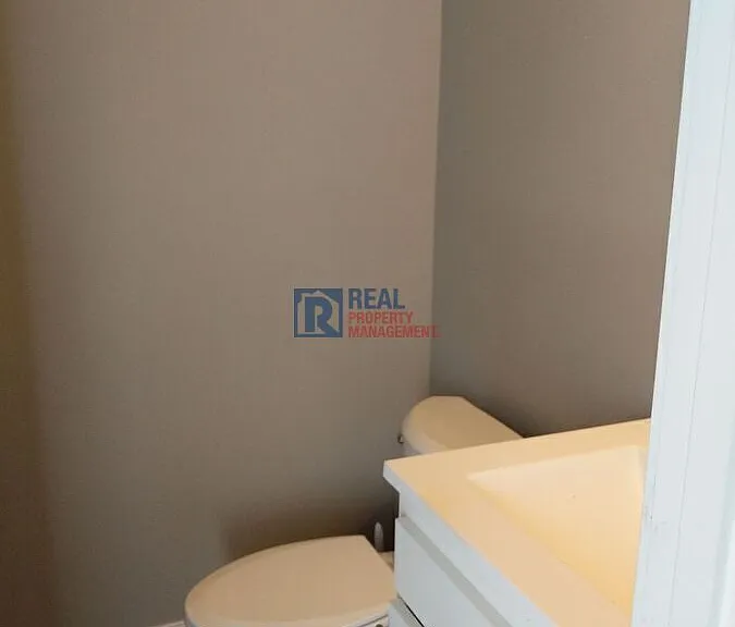 4943 Graston Ave — Photo 6