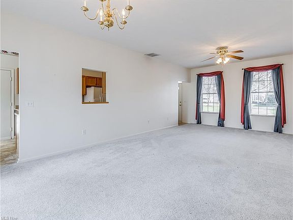 2nd image of 566 Parkside Ln #48