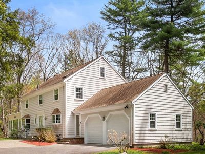 18 Saddle Ridge Rd, Dover, MA, 02030