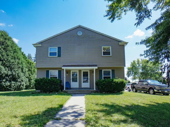 517 Mayville St, Theresa, WI 53091
