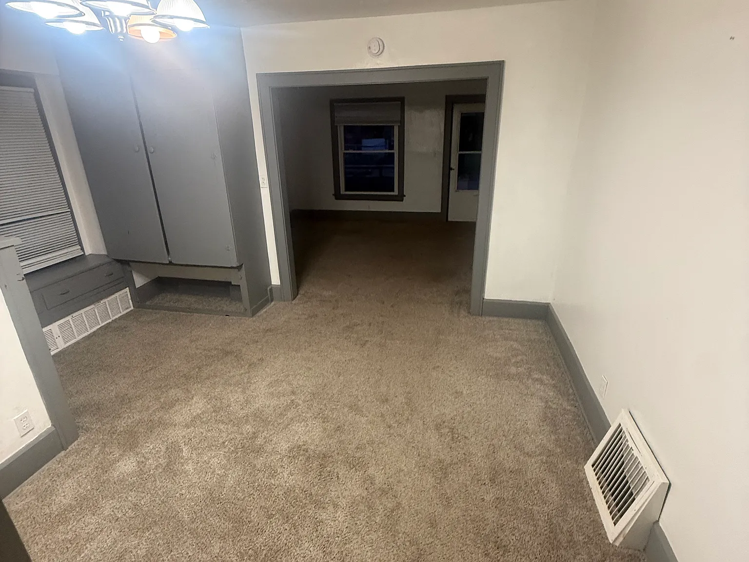 3 bed, 1150 sqft, $1,225 — Photo 2