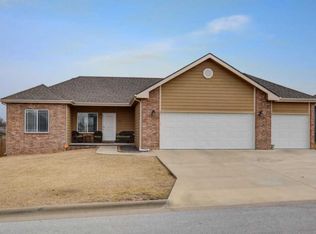 1140 N Blackstone Ave, Republic, MO 65738