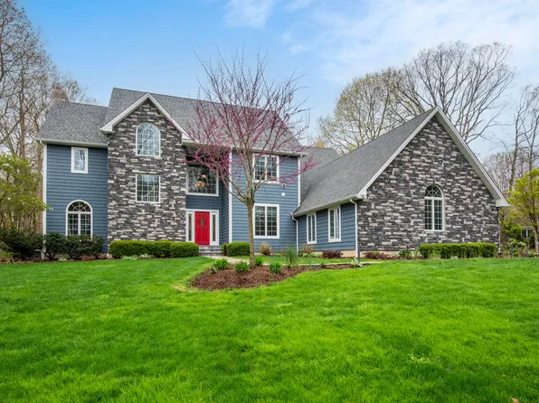 64 Stoney Brook Lane, Watertown, CT 06795