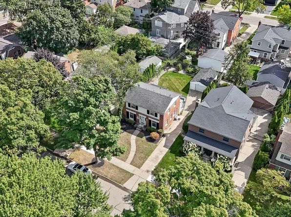 1205 S Bates St, Birmingham, MI 48009