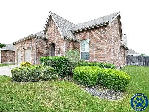 413 Driftwood Ct Photo 1