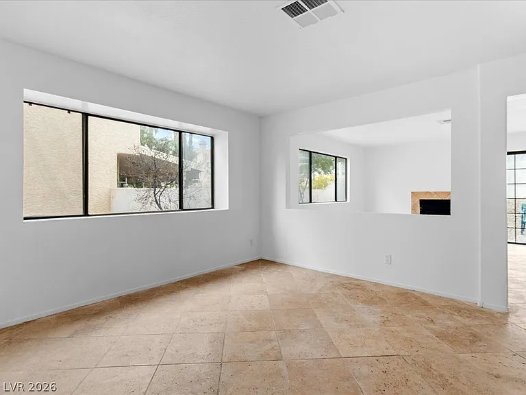 2809 Swallow Point Cir — Photo 3