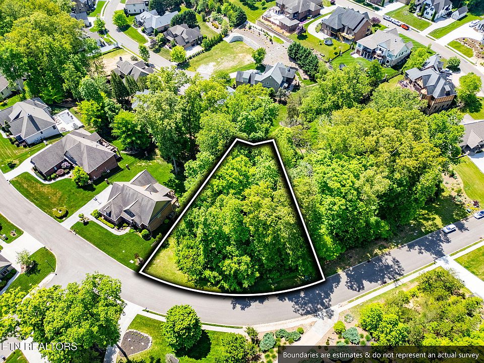 1st image of 2209 Viewcrest Ln