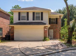 8052 Golf Green Cir, Houston, TX 77036