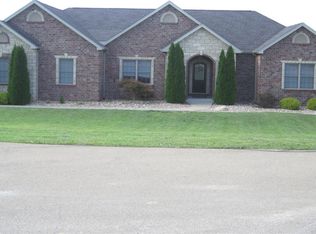3071 Stonebridge Pl, Festus, MO 63028