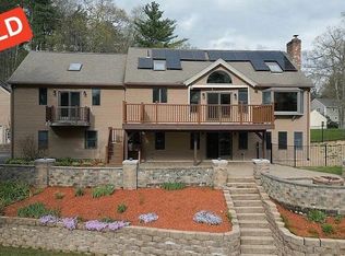833 Flat Hill Rd, Lunenburg, MA 01462
