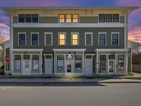 23 Spruce St #B, Acton, MA 01720