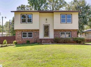 412 W Yellow Wood Dr, Simpsonville, SC 29680