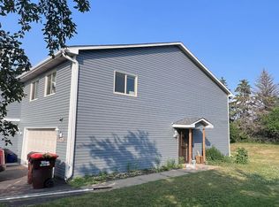 2349 Amberwood Dr, Woodbury, MN 55125