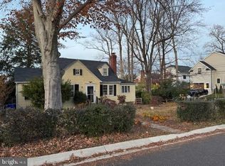 4601 S Chelsea Ln, Bethesda, MD 20814