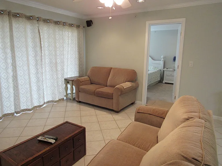 549 Park Place Dr #1D — Photo 14
