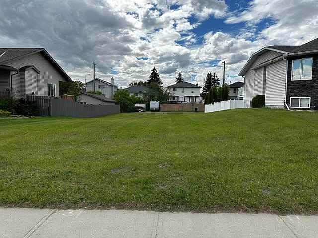 1st image of 336 Parkview Est
