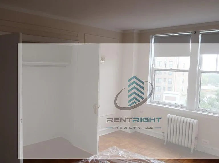 1209 W Sherwin Ave #1209-310 — Photo 2