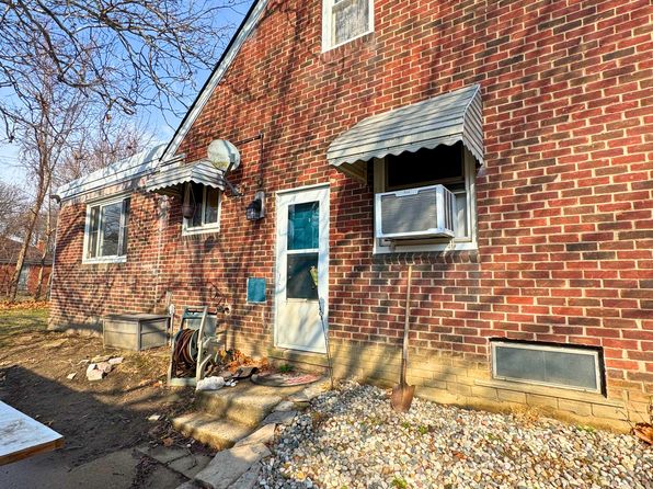 14070 Nadine St, Oak Park, MI 48237