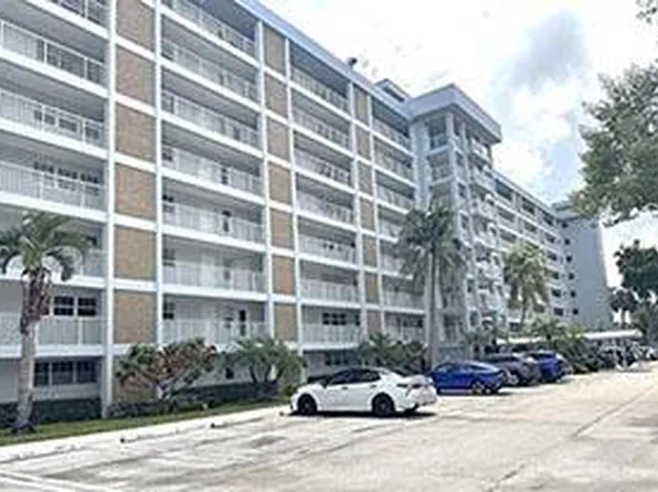3091 N Course Dr APT 709, Pompano Beach, FL 33069