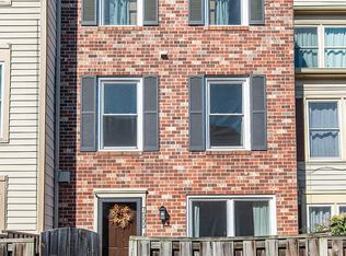 7555 Belle Grae Dr, Manassas, VA 20109