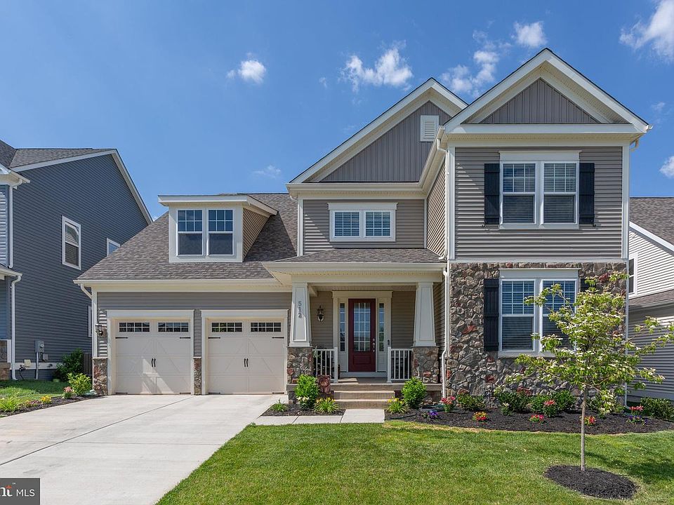 1st image of 512 Crab Apple Dr