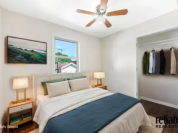 3173 Shore Parkway image 4 of 22